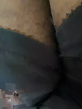 bigDick 000610 online show from May 17, 2026, 8:23 am
