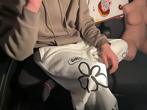 Snapshot of CAMEL1913 chatting on February 6, 2026, 5:16 pm CAMEL1913 online show from February 6, 2026, 5:16 pm