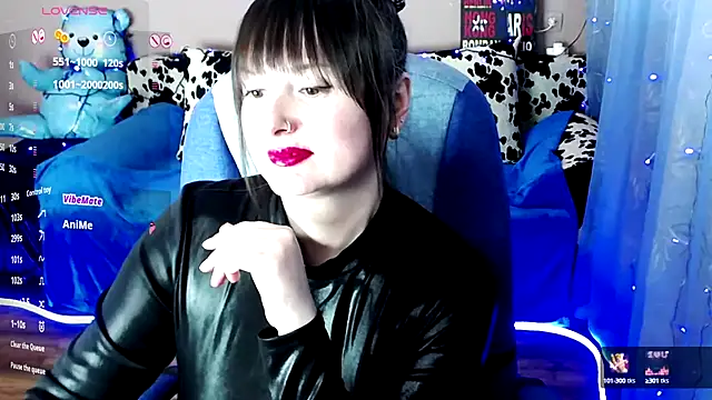 Snapshot of MilaRay chatting on December 5, 2024, 2:00 pm MilaRay online show from December 5, 2024, 2:00 pm