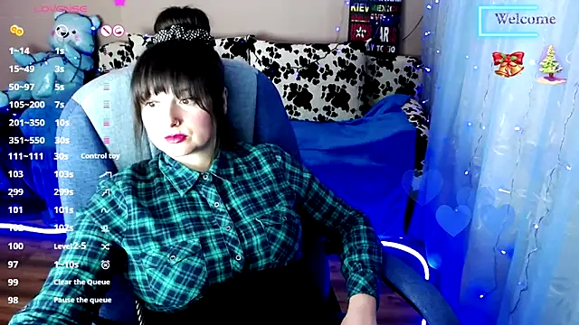 Snapshot of MilaRay chatting on February 20, 2025, 4:25 pm MilaRay online show from February 20, 2025, 4:25 pm