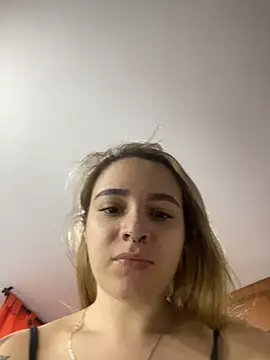 karla-thomsom10 online show from February 19, 2026, 10:17 pm