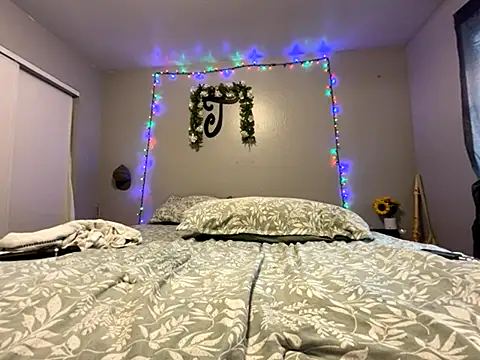 JizzyJazzunleashed online show from September 28, 2025, 12:05 am