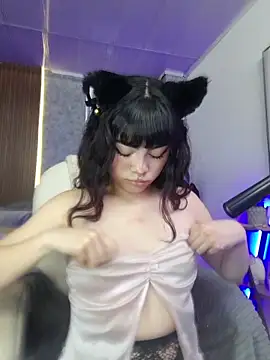 Snapshot of sakuramoss chatting on November 11, 2025, 6:24 am sakuramoss online show from November 11, 2025, 6:24 am