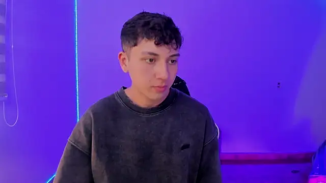 Casper   kyy online show from December 14, 2025, 9:19 pm