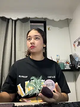 lana rousse01 online show from February 5, 2026, 10:47 pm