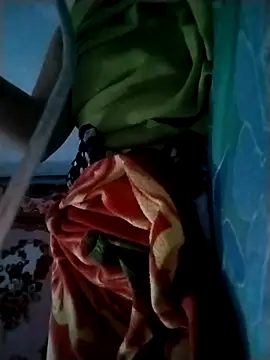 Snapshot of Minety473 chatting on November 1, 2025, 7:32 am Minety473 online show from November 1, 2025, 7:32 am