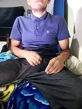 Bosssweet22cm online show from November 11, 2025, 2:22 am