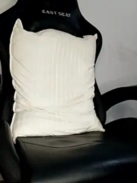 Bosssweet22cm online show from February 5, 2026, 4:50 am