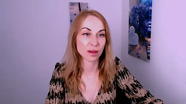 Snapshot of Create_your_own_sun chatting on September 27, 2025, 12:21 pm Create your own sun online show from September 27, 2025, 12:21 pm