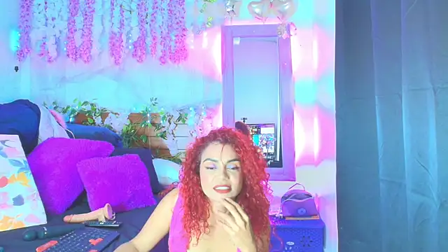Snapshot of DevoraHarper_ chatting on May 13, 2026, 1:19 pm DevoraHarper online show from May 13, 2026, 1:19 pm