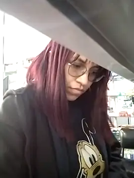 Snapshot of Katyuskka_love chatting on November 11, 2025, 5:13 pm Katyuskka love online show from November 11, 2025, 5:13 pm