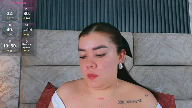Snapshot of leilapons chatting on June 24, 2026, 7:35 pm leilapons online show from June 24, 2026, 7:35 pm