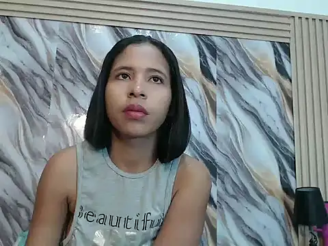 Samantha Fox69  online show from September 17, 2025, 3:19 am