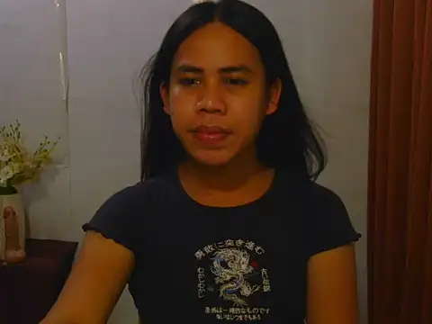 Snapshot of exoticpinay_dolly chatting on October 28, 2025, 4:38 am exoticpinay dolly online show from October 28, 2025, 4:38 am