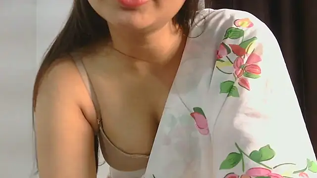 Snapshot of Cute-Bacchi chatting on September 23, 2025, 1:19 am Cute-Bacchi online show from September 23, 2025, 1:19 am