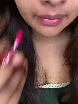 annanya01 online show from August 3, 2026, 5:06 am