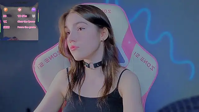 Snapshot of Sophie_SkyAngel chatting on July 12, 2026, 10:23 pm Sophie SkyAngel online show from July 12, 2026, 10:23 pm