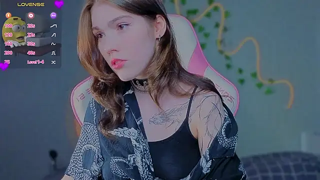 Snapshot of Sophie_SkyAngel chatting on August 5, 2026, 11:57 am Sophie SkyAngel online show from August 5, 2026, 11:57 am