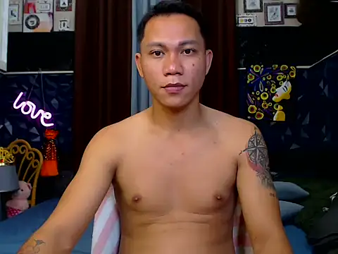 Snapshot of princenavheen chatting on October 27, 2025, 2:37 am princenavheen online show from October 27, 2025, 2:37 am