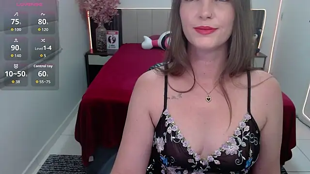 Karlacasada online show from April 7, 2026, 5:57 pm