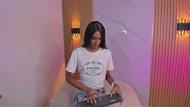 imtammy lynn  online show from January 15, 2026, 12:43 pm