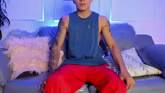 Leo santoro online show from March 1, 2026, 3:03 pm