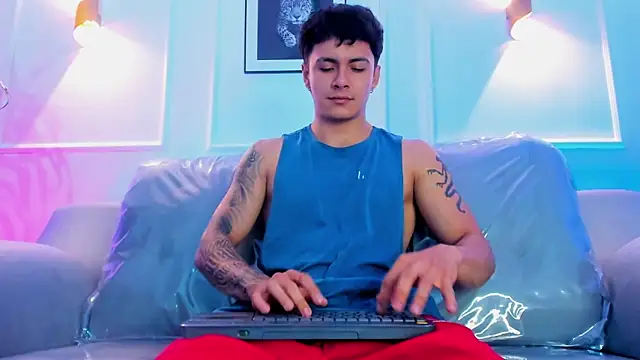 Leo santoro online show from March 24, 2026, 12:21 pm