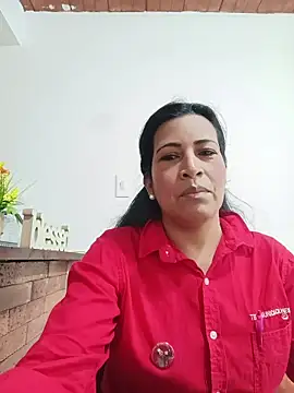 Snapshot of PAULA20- chatting on October 1, 2025, 1:39 pm PAULA20- online show from October 1, 2025, 1:39 pm