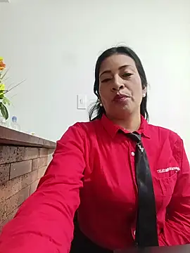 Snapshot of PAULA20- chatting on October 6, 2025, 12:57 pm PAULA20- online show from October 6, 2025, 12:57 pm