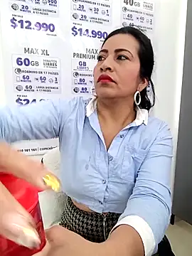 Snapshot of PAULA20- chatting on January 6, 2026, 12:53 pm PAULA20- online show from January 6, 2026, 12:53 pm