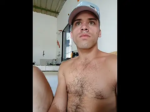 Snapshot of alex-golden chatting on January 7, 2026, 3:25 pm alex-golden online show from January 7, 2026, 3:25 pm