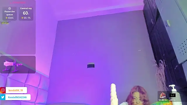 Snapshot of _Kendall_19 chatting on September 17, 2025, 7:59 pm Kendall 19 online show from September 17, 2025, 7:59 pm