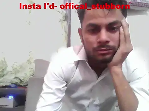 ursdreamperson online show from April 6, 2026, 1:25 am