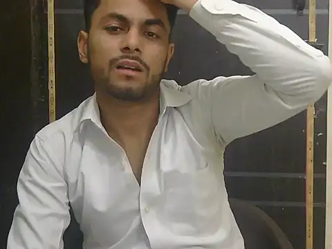 Snapshot of ursdreamperson chatting on May 30, 2026, 1:14 am ursdreamperson online show from May 30, 2026, 1:14 am