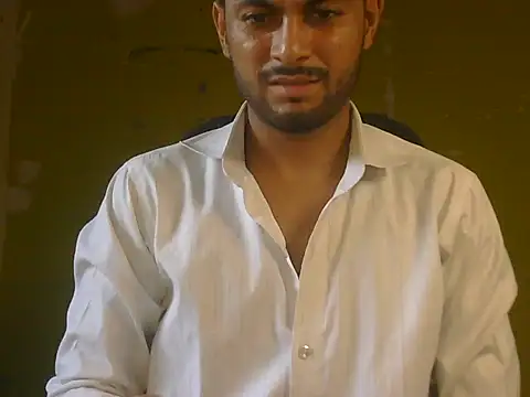 ursdreamperson online show from July 22, 2026, 1:14 pm