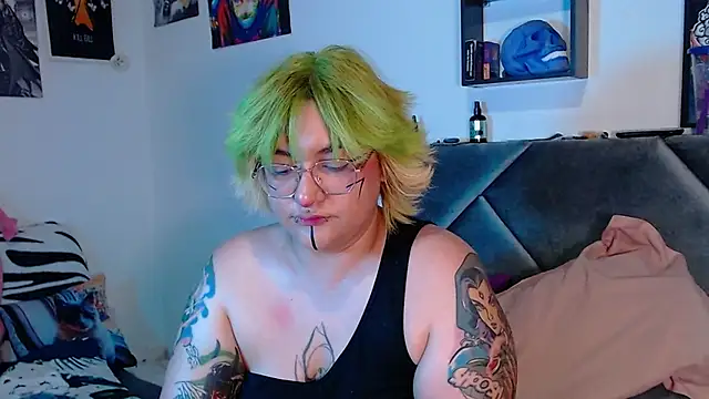 XxGreenGoodxX online show from January 11, 2026, 1:10 am