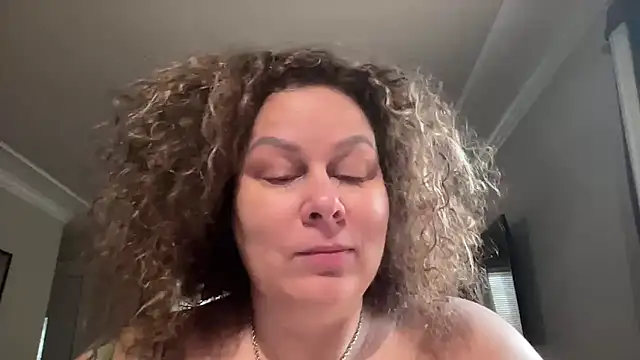 number1slut online show from September 23, 2025, 2:42 pm