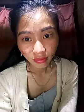 Snapshot of Phuongphuongg chatting on October 1, 2025, 2:06 am Phuongphuongg online show from October 1, 2025, 2:06 am