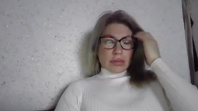 fox red lady7 online show from February 19, 2026, 2:35 pm