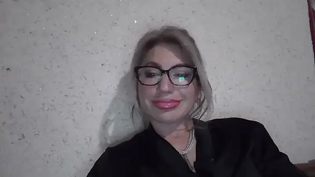 fox red lady7 online show from March 25, 2026, 8:26 pm