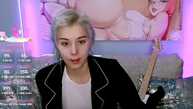 SophieAsh online show from October 31, 2025, 7:09 am