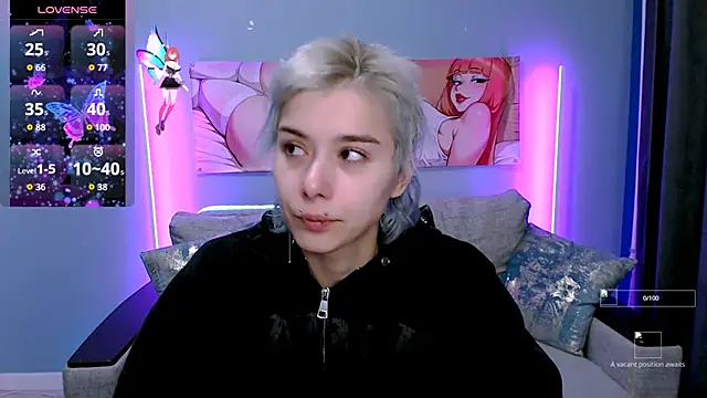 SophieAsh online show from November 1, 2025, 7:10 am