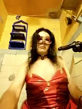 Scarlett2495 online show from May 20, 2026, 11:16 am