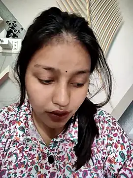Dipali143143 online show from April 30, 2026, 6:53 am