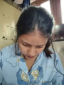 Dipali143143 online show from July 7, 2026, 6:16 am