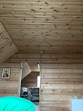 Kiravix online show from November 1, 2025, 8:05 am