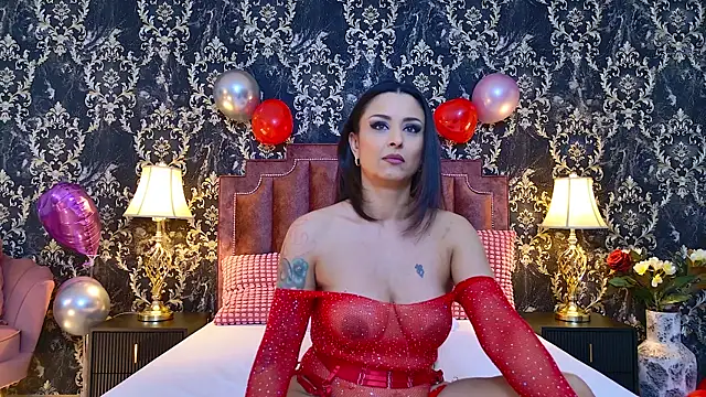 ReynadelRey online show from February 17, 2026, 7:42 pm