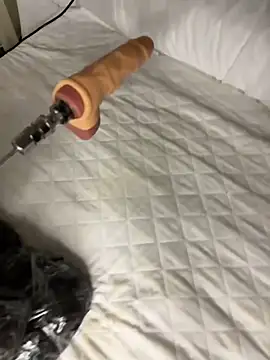 Ozge-SluttyScream69 online show from November 1, 2025, 11:07 pm