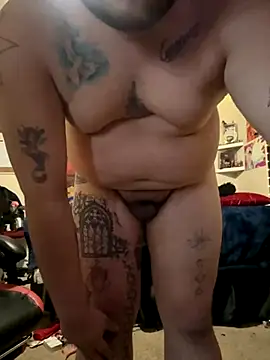 Mike-halo online show from December 5, 2025, 4:14 pm