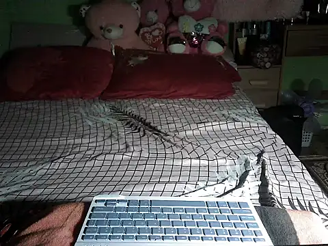 BigClit Ayana online show from September 27, 2025, 7:30 pm